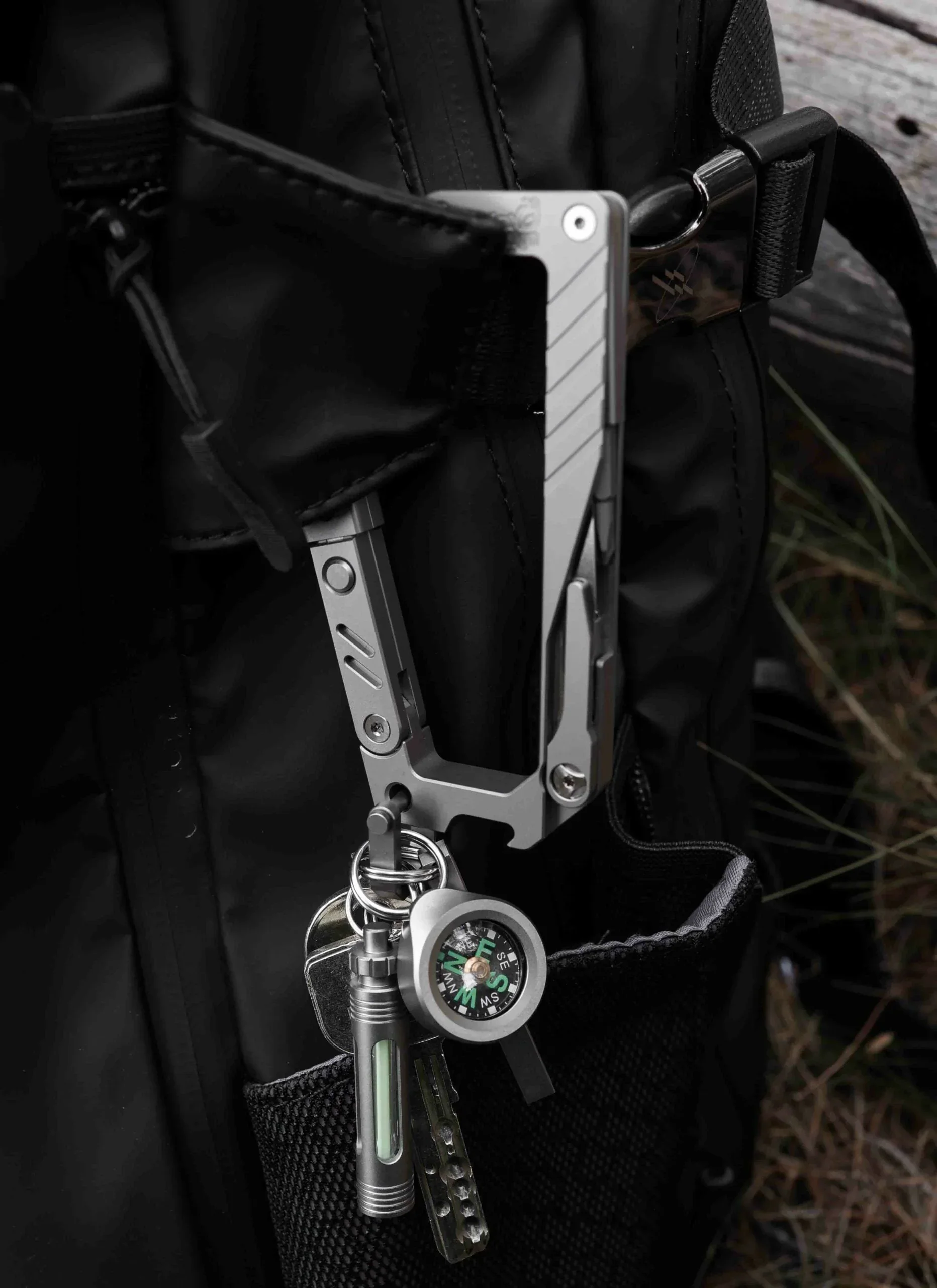 Titanium Compass - Image 3
